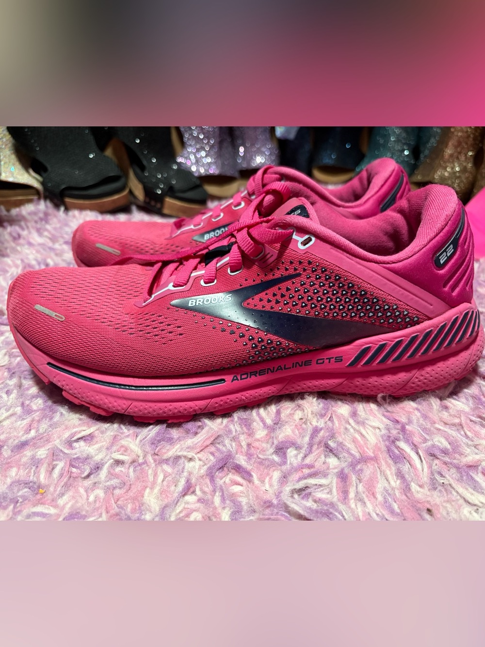 Brooks Adrenaline GTS Women's Running Shoes - Hot Pink SZ 9.5